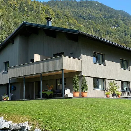 Apartment übelher *