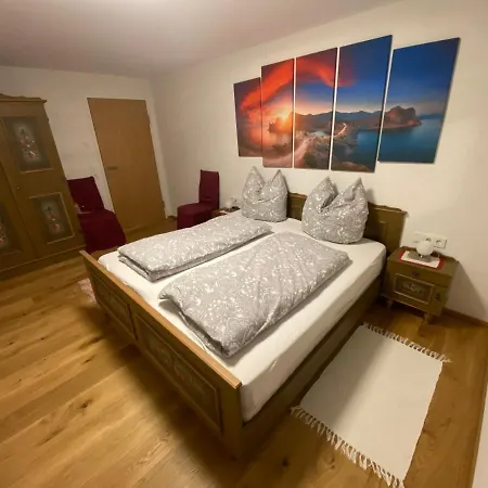 Uebelher Apartment *